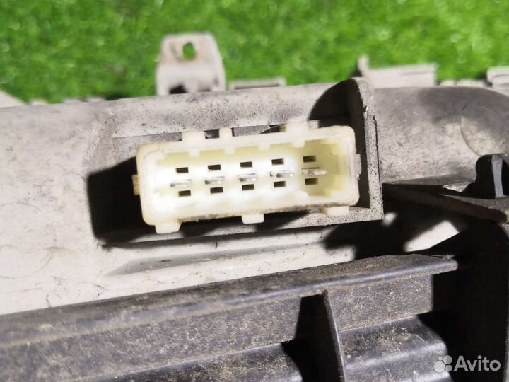 Фара передняя правая Fiat ulysse 1