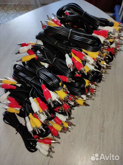30 Кабелей AV 3RCA-3RCA 1,5м