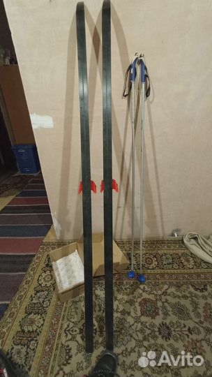 Лыжный комлект, лыжи, палки, ботинки