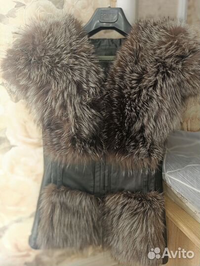 Жилетка меховая женская 42 р