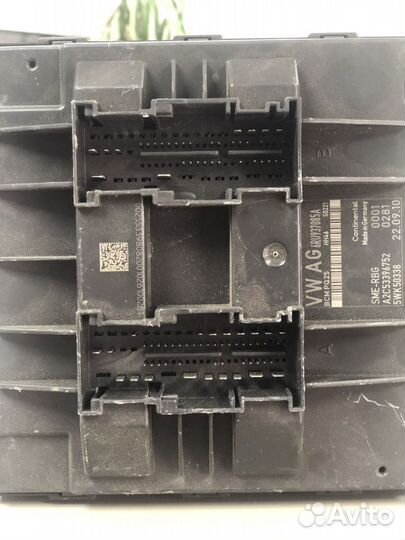 Блок бцм BCM 6RU937085A Фольксваген поло седан