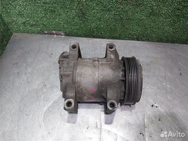 Компрессор кондиционера Nissan Primera P12 QG18