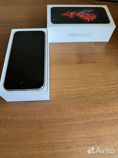 iPhone 6S, 64 ГБ