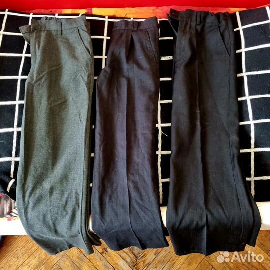 Школьная форма (брюки 4 шт. + жилет 2 шт.)