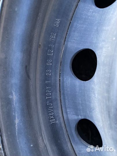 Штампованный диск r 16