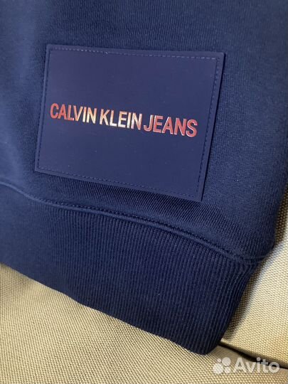 Calvin klein свитшот