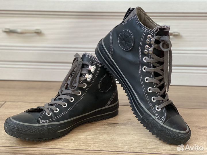 Весокие кеды convers