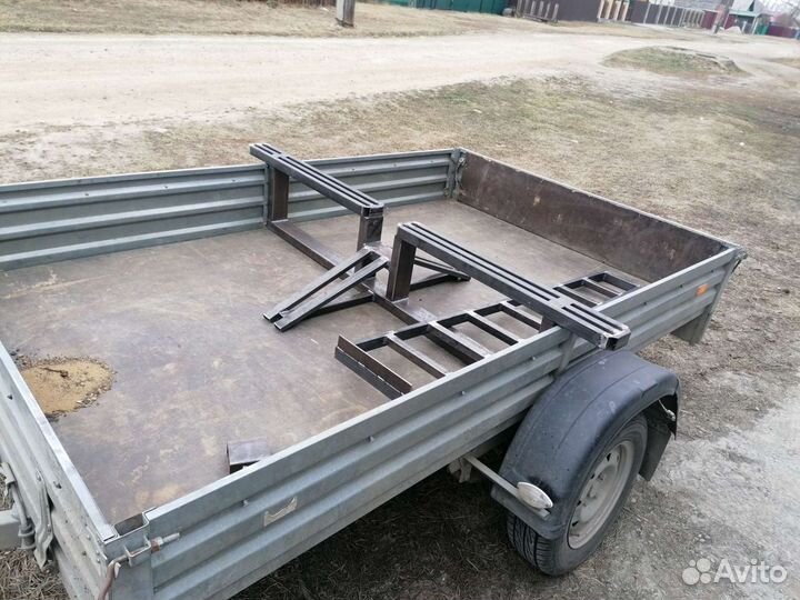 Крепление лавка для пепевозки мотоциклов