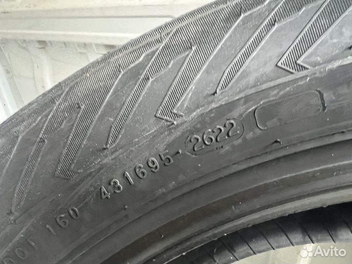 Nokian Tyres Nordman 8 SUV 235/55 R19
