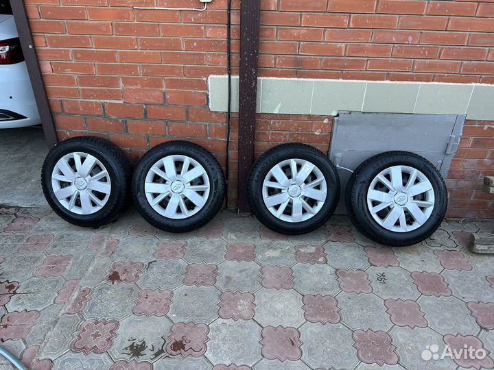 Продаю комплект зимней резины на ваз r14, 4х98