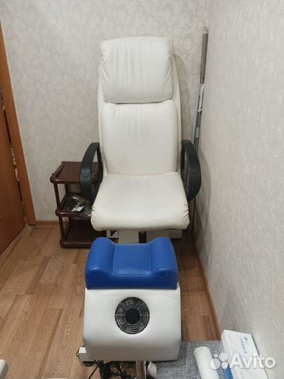 Педикюрное кресло