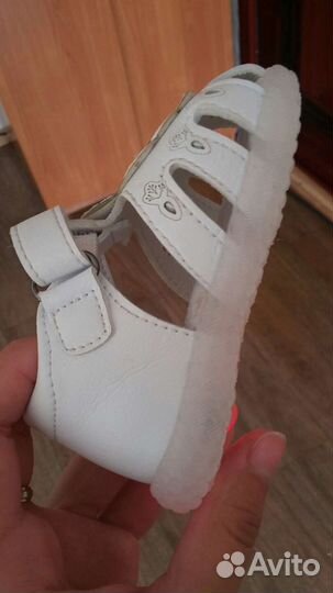 Продам одежду и обувь
