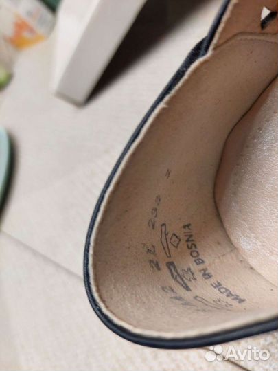 Новые качественные туфли