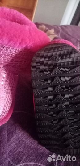 Ботинки для девочки 25р