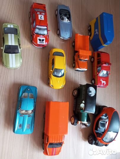 Машинки модельки металл