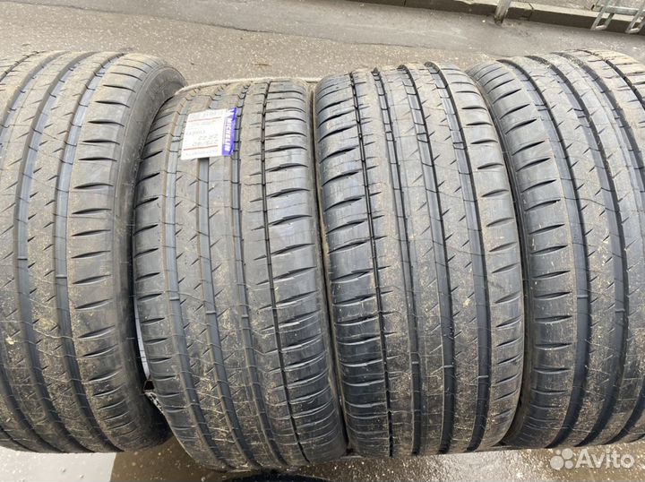 Michelin Pilot Sport 4 SUV 275/40 R22