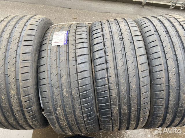 Michelin Pilot Sport 4 SUV 275/40 R22