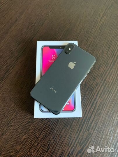 iPhone X, 256 ГБ