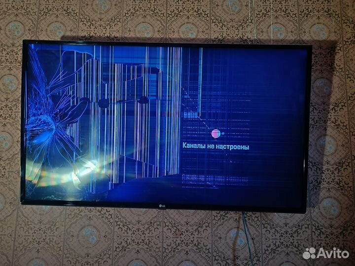 Продам телевизор на запчасти или под ремонт