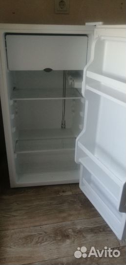 Холодильник бу маленький