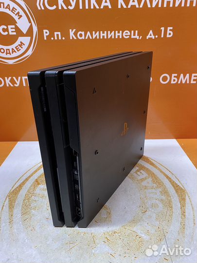 Sony PlayStation 4 Pro 1TB (CUH-7208B)