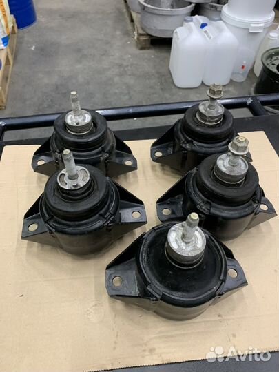 Подушки двигателя Land Rover Defender Puma