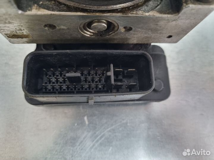 Mitsubishi Блок ABS (насос) mitsubishi lancer (CS)