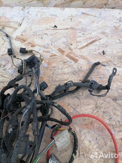 Проводка подкапотная Volkswagen Golf 4
