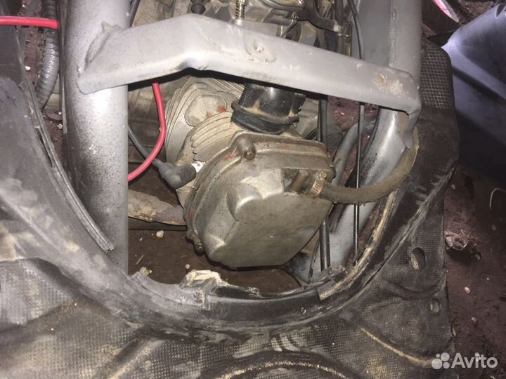 Продаю на разбор скутер Rapira Jet 150