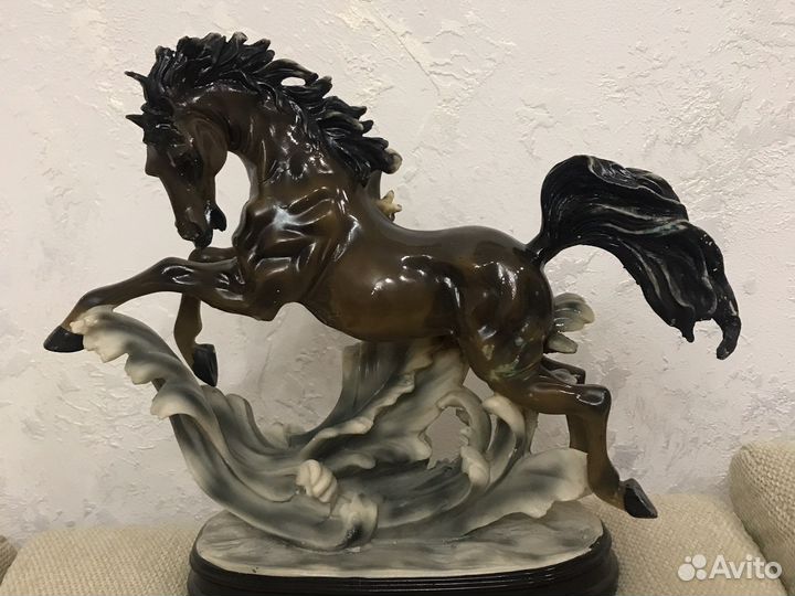 Статуэтка Конь Лошадь Италия