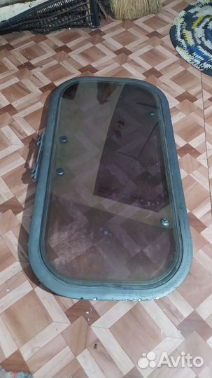 Люк автомобильный