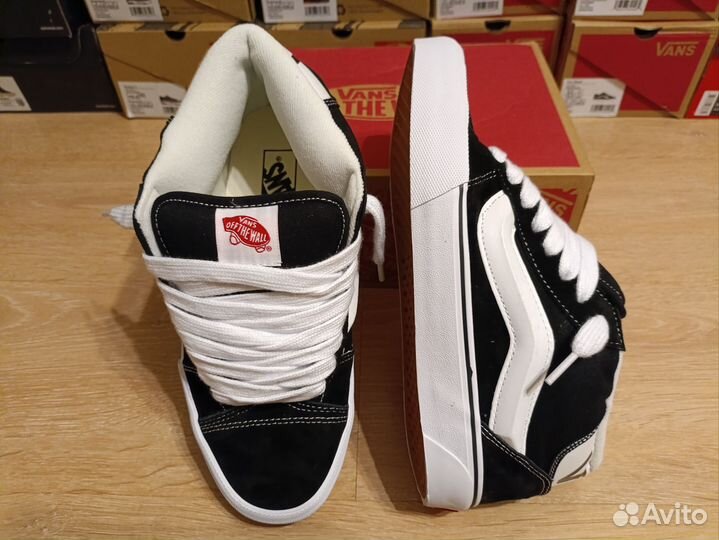 Кеды Vans Knu Mid Black / True White