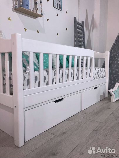 Детская односпальная кровать