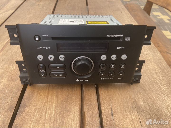 Штатная магнитола с Suzuki Grand Vitara