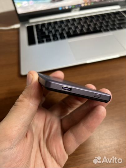 Тонкий MagSafe Powerbank новый