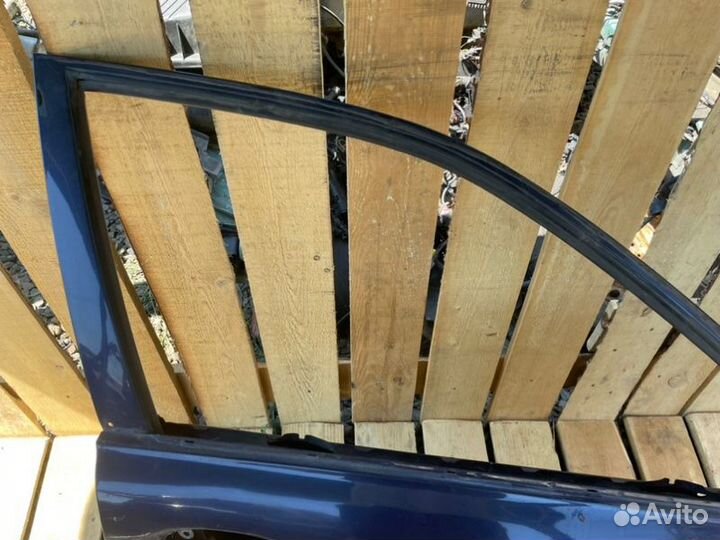 Дверь передняя правая Kia Shuma