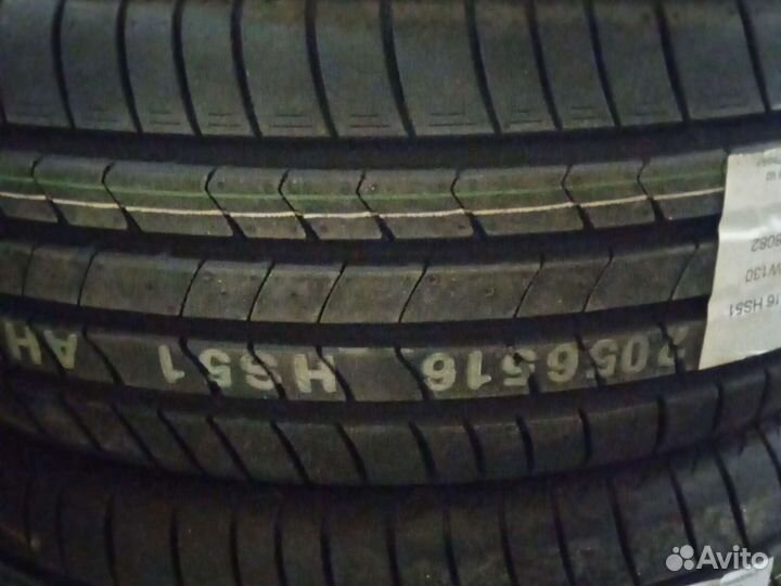 Kumho Ecsta HS51 205/65 R16 95H