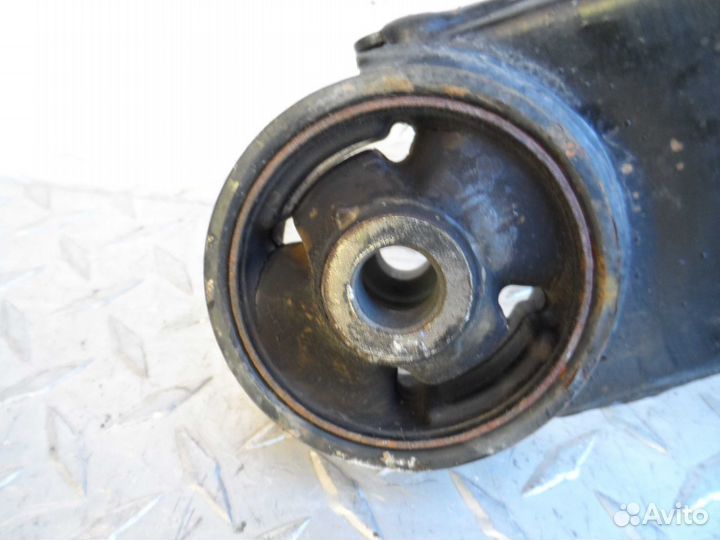 Рычаг передний левый нижний Hyundai Santa Fe 3 DM