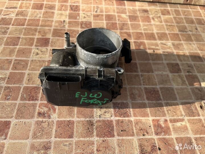 Дроссельная заслонка Subaru EJ20