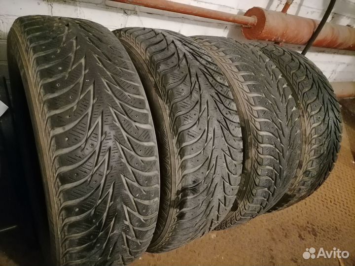 Yokohama Ice Guard Stud IG55 225/65 R17