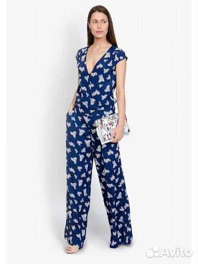 Новые комбинезоны, костюмы