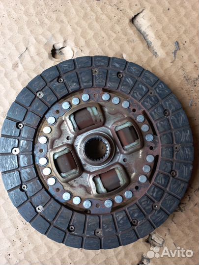 Сцепление toyota corolla робот e150