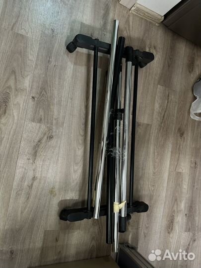 Стойка для одежды