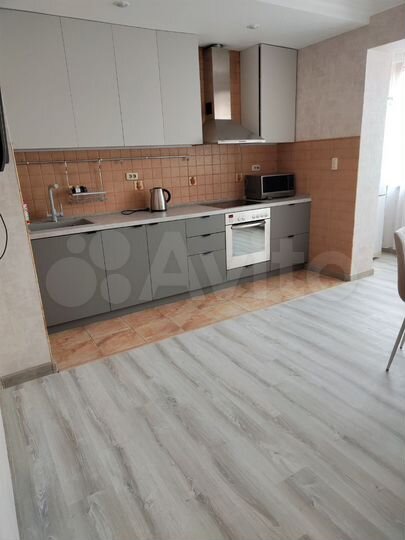 2-к. квартира, 62 м², 5/10 эт.