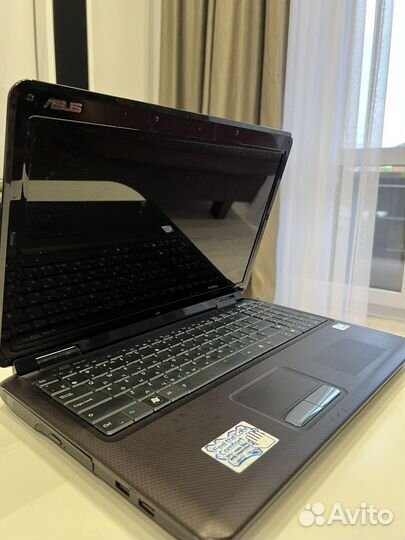 Ноутбук asus