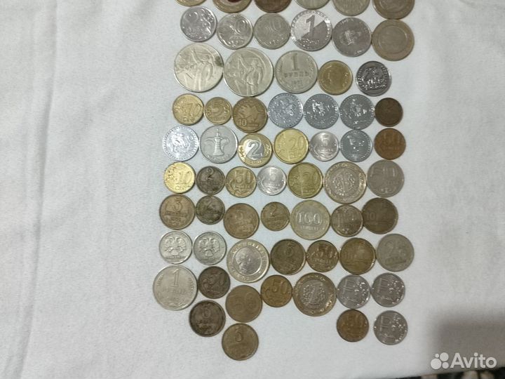 Продаются монеты