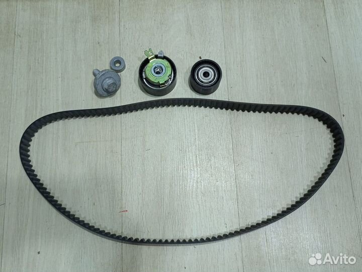 Набор грм Комплект Renault sandero 2