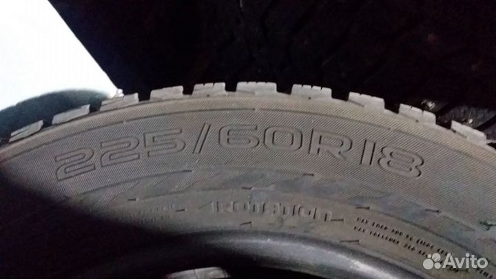 Nokian Tyres Hakkapeliitta 9 SUV 18/60 R18