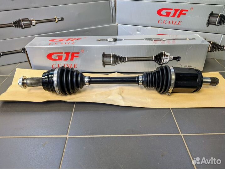 Приводной вал (Привод) левый BMW X5 E70 гарантия