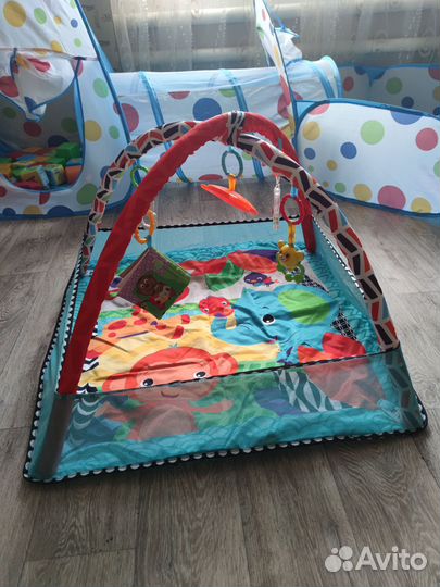 Развивающий коврик